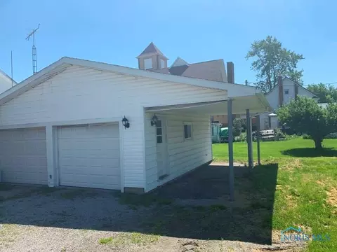 124 E Maple St, Deshler, OH 43516 photo 25