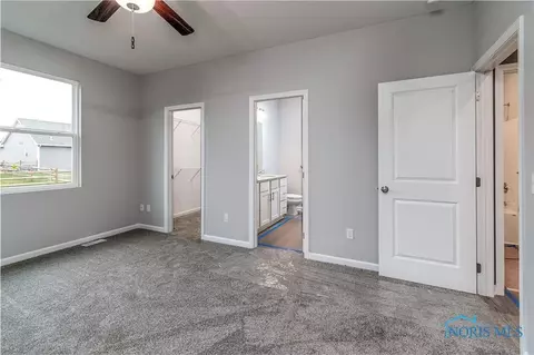 6561 Alexander Dr, Walbridge, OH 43465 photo 14
