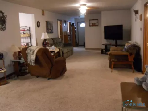621 W Wayne St, Paulding, OH 45879 photo 6