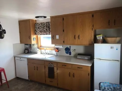175 Pollack St, Ney, OH 43549 photo 8