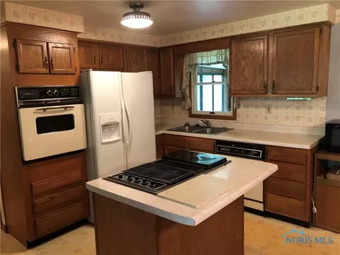 3900 Eber Rd, Monclova, OH 43542 photo 7