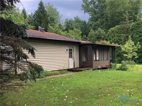 3900 Eber Rd, Monclova, OH 43542 photo 2