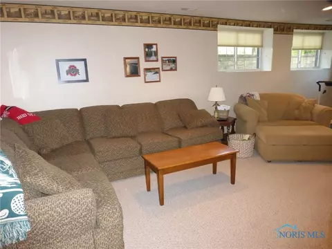 114 Hogan Ln, Bryan, OH 43506 photo 22