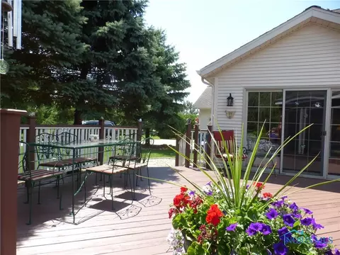 114 Hogan Ln, Bryan, OH 43506 photo 5