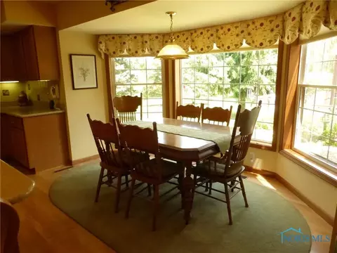 114 Hogan Ln, Bryan, OH 43506 photo 14