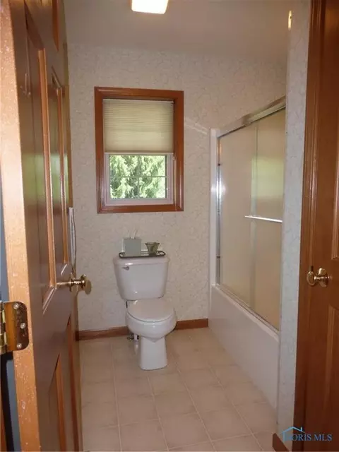 114 Hogan Ln, Bryan, OH 43506 photo 30