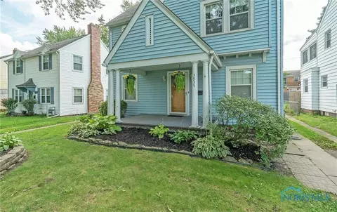 3935 Maxwell Rd, Toledo, OH 43613 photo 2