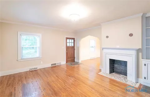 3935 Maxwell Rd, Toledo, OH 43613 photo 5