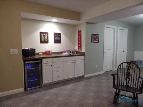 3853 Deer Valley Ln, Maumee, OH 43537 photo 21