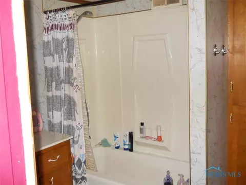 850 W Wayne St, Paulding, OH 45879 photo 11