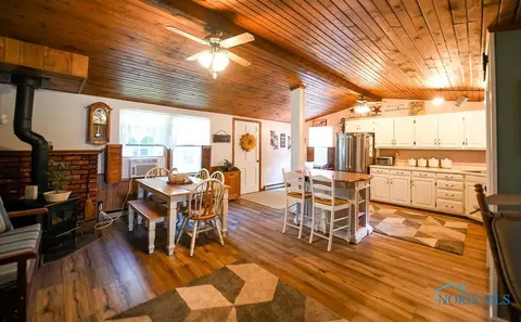 277 E Vance St, Rawson, OH 45881 photo 5