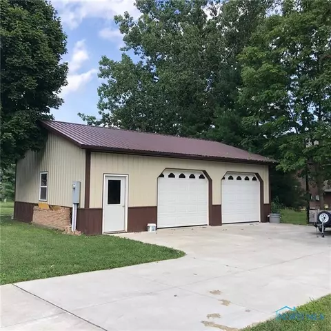 116 Sylvan Ct, Bryan, OH 43506 photo 2