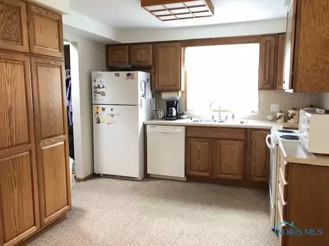 116 Sylvan Ct, Bryan, OH 43506 photo 6