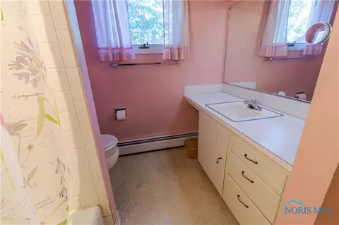 412 E John St, Maumee, OH 43537 photo 13