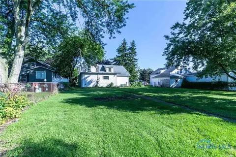 412 E John St, Maumee, OH 43537 photo 32