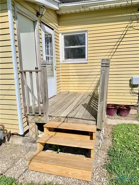 322 S Cherry St, Bryan, OH 43506 photo 6
