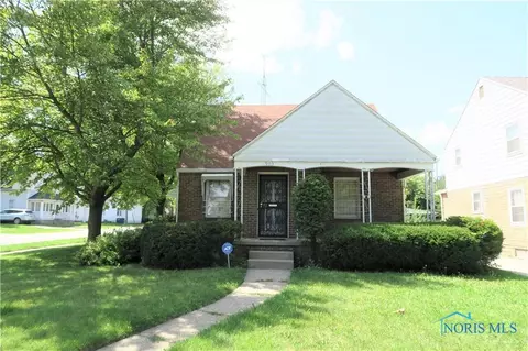 903 Parkside Blvd, Toledo, OH 43607 photo 1