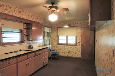 903 Parkside Blvd, Toledo, OH 43607 photo 10