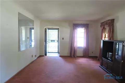 903 Parkside Blvd, Toledo, OH 43607 photo 4