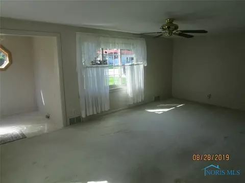 218 North Dr, Paulding, OH 45879 photo 4