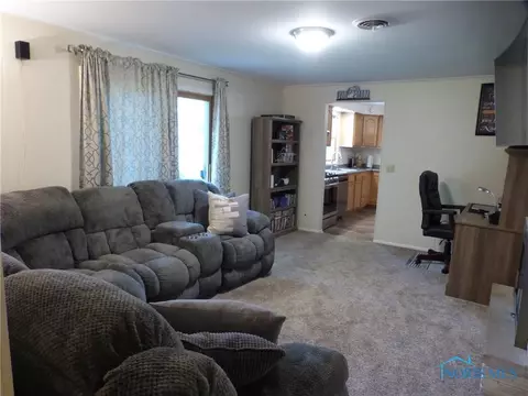 1814 Middle Ct, Bryan, OH 43506 photo 14