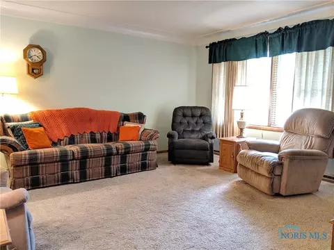 311 John St, Bryan, OH 43506 photo 7