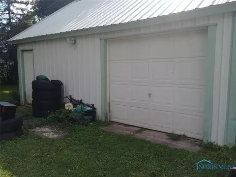 7586 Magee St, Paulding, OH 45879 photo 3