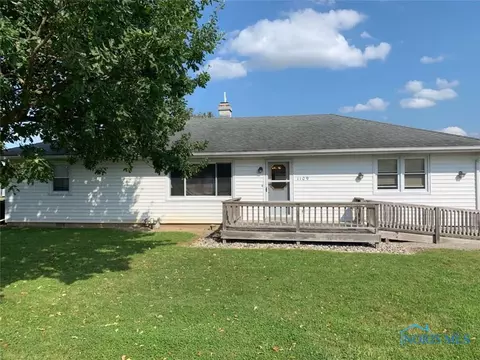 1109 Alpine Dr, Bryan, OH 43506 photo 2