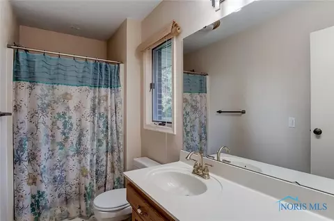 3415 Fleitz Rd, Oregon, OH 43616 photo 15