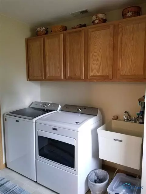 110 Grace St, Bryan, OH 43506 photo 9