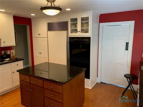 525 Parkview Ave, Bryan, OH 43506 photo 8