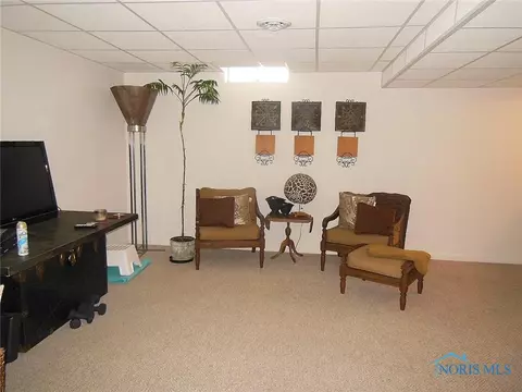 6171 White Eagle, Sylvania, OH 43560 photo 36