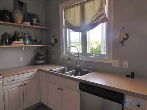 6171 White Eagle, Sylvania, OH 43560 photo 18