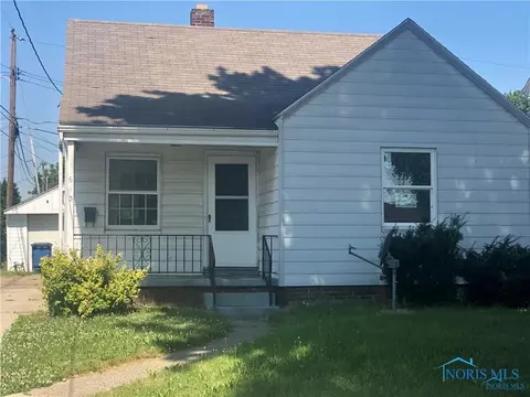 613 Falcon Rd, Toledo, OH 43607 photo 1