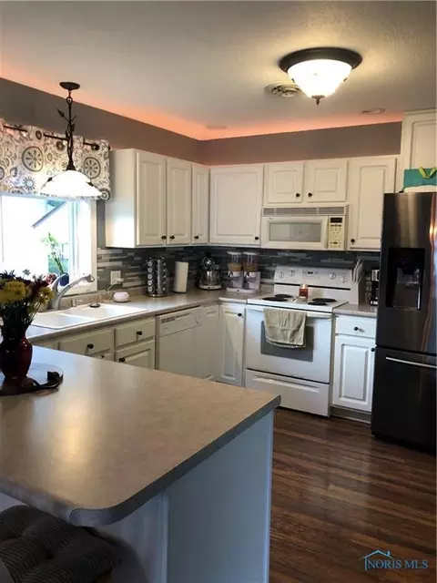 161 Amy Dr, Bryan, OH 43506 photo 11