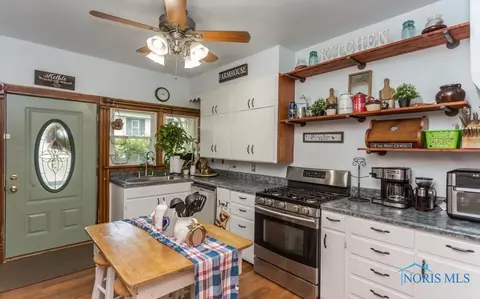 109 Lincoln St, Lyons, OH 43533 photo 10