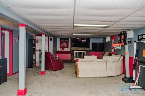 745 Pine St, Wauseon, OH 43567 photo 22