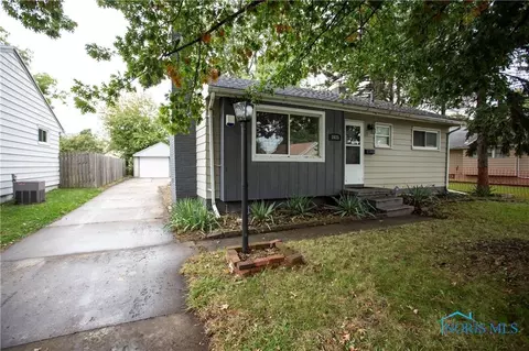 1615 Lawnview Ave, Toledo, OH 43607 photo 2