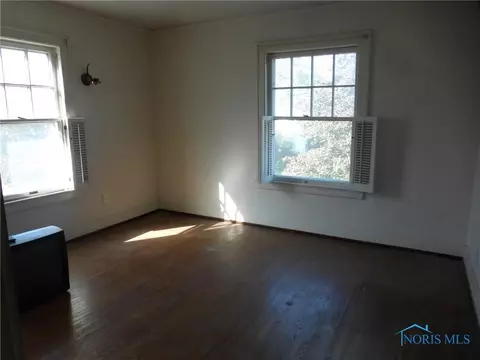 339 W Bryan St, Bryan, OH 43506 photo 8