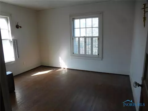 339 W Bryan St, Bryan, OH 43506 photo 9