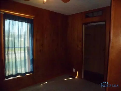 612 W Bryan St, Bryan, OH 43506 photo 9