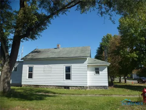 612 W Bryan St, Bryan, OH 43506 photo 3