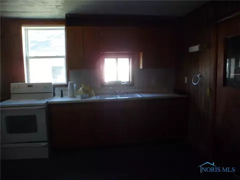 612 W Bryan St, Bryan, OH 43506 photo 8