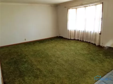 3615 Whitegate Dr, Toledo, OH 43607 photo 3