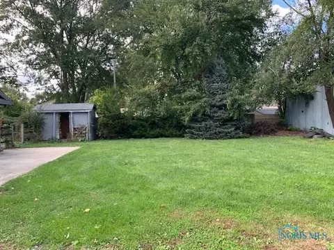 115 E Harbor View Dr, Harbor View, OH 43434 photo 6