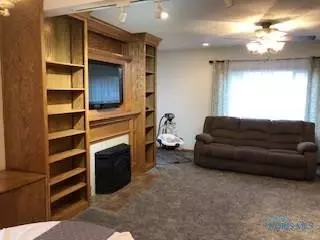927 E 2nd St, Ottawa, OH 45875 photo 15