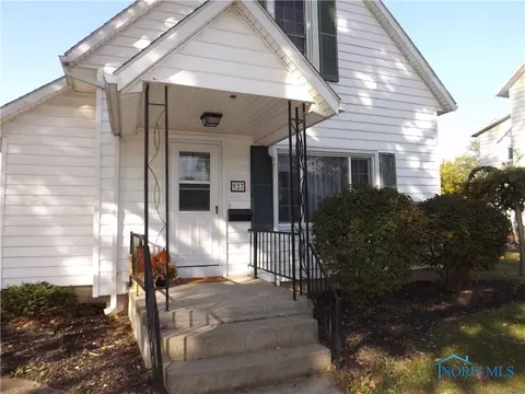 927 E 2nd St, Ottawa, OH 45875 photo 3