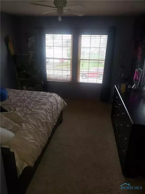 5676 Bermuda Dr, Walbridge, OH 43465 photo 15