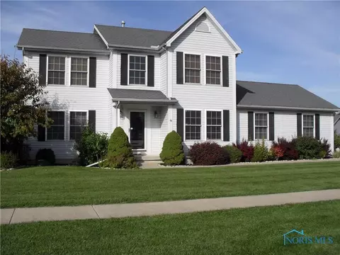 5676 Bermuda Dr, Walbridge, OH 43465 photo 1