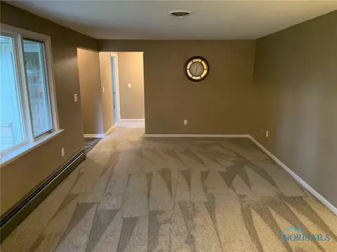 209 Lakeview Dr, Bryan, OH 43506 photo 6